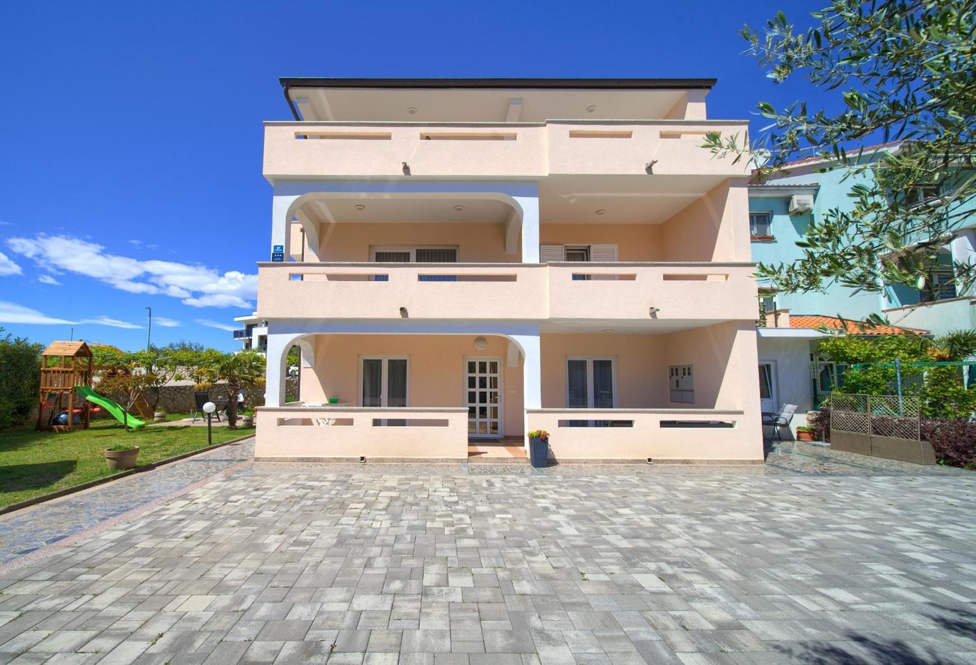 Apartmani Assa Krk クルク エクステリア 写真