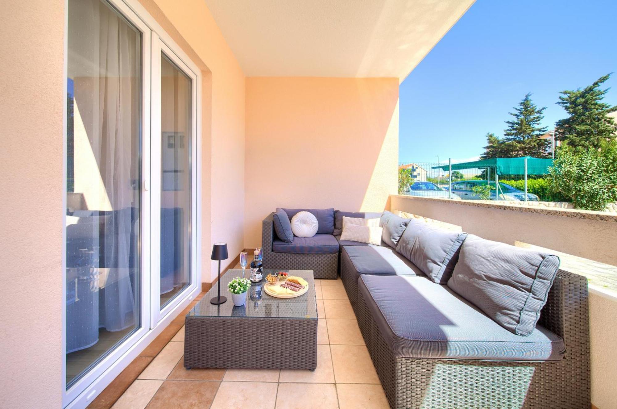 Apartmani Assa Krk クルク エクステリア 写真